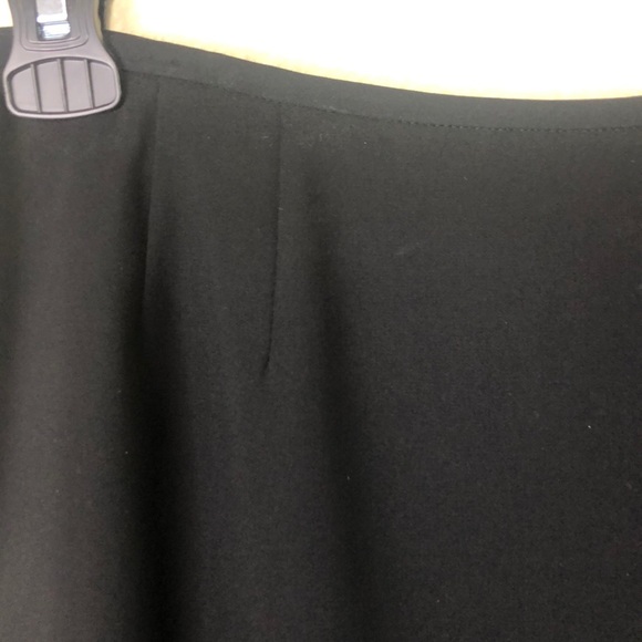 KASPER Black Skirt Size 14P - Picture 2 of 6